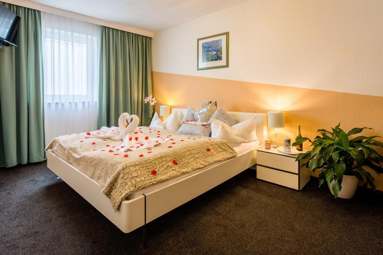 Hotel Wettenberg Heuchelheim  Esterno foto